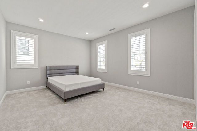 20348 W Marlow Lane, Porter Ranch (los Angeles), CA 91326