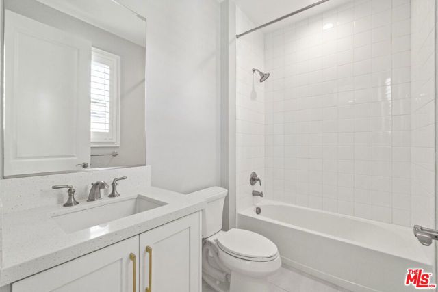 20348 W Marlow Lane, Porter Ranch (los Angeles), CA 91326