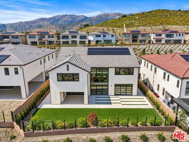 20348 W Marlow Lane, Porter Ranch (los Angeles), CA 91326
