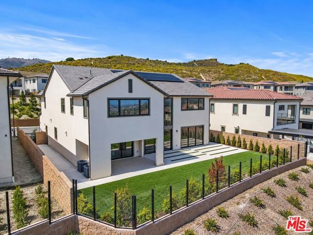 20348 W Marlow Lane, Porter Ranch (los Angeles), CA 91326
