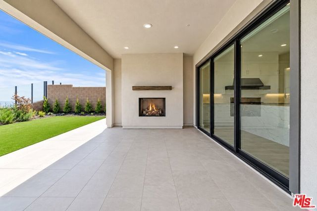 20348 W Marlow Lane, Porter Ranch (los Angeles), CA 91326