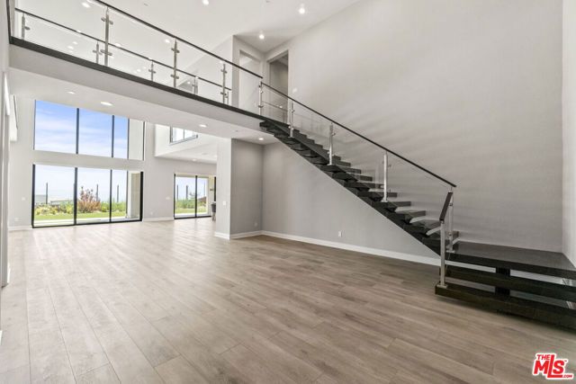 20348 W Marlow Lane, Porter Ranch (los Angeles), CA 91326
