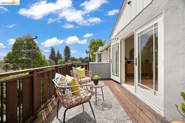 4425 Norton Ave, Oakland, CA 94602