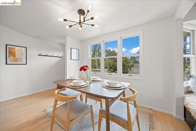 4425 Norton Ave, Oakland, CA 94602