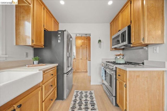 4425 Norton Ave, Oakland, CA 94602