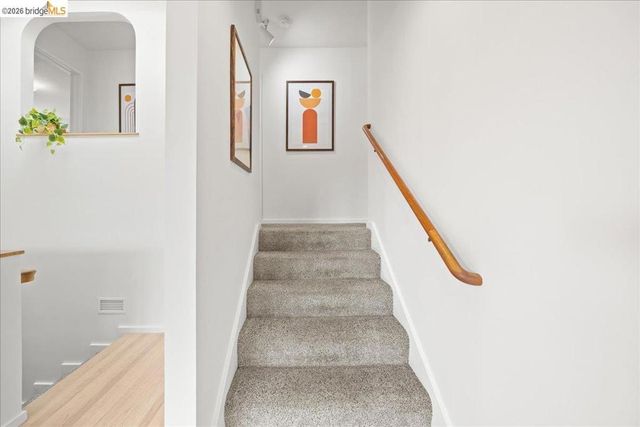4425 Norton Ave, Oakland, CA 94602