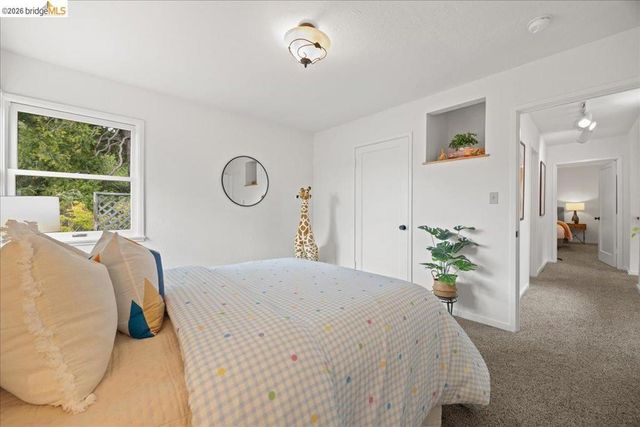 4425 Norton Ave, Oakland, CA 94602