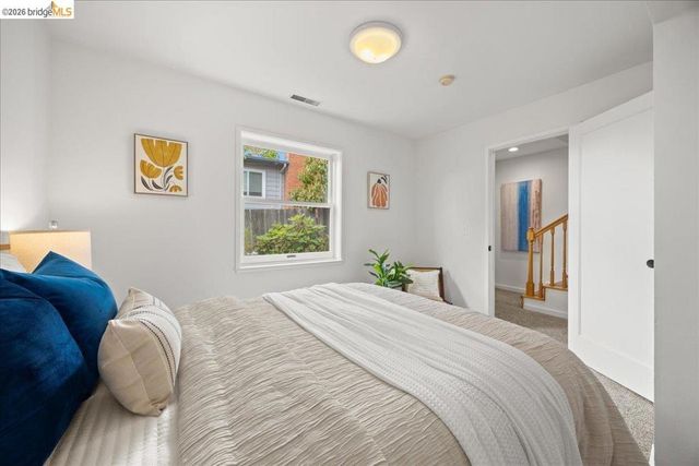 4425 Norton Ave, Oakland, CA 94602