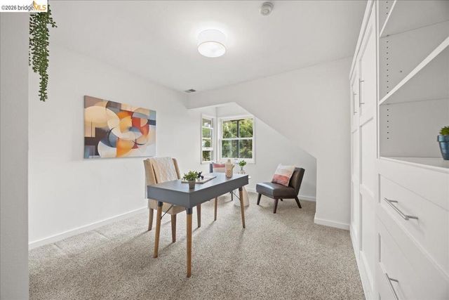 4425 Norton Ave, Oakland, CA 94602