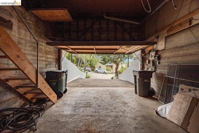 4425 Norton Ave, Oakland, CA 94602