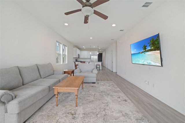 432 Chaste Tree DR, San Marcos, TX 78666