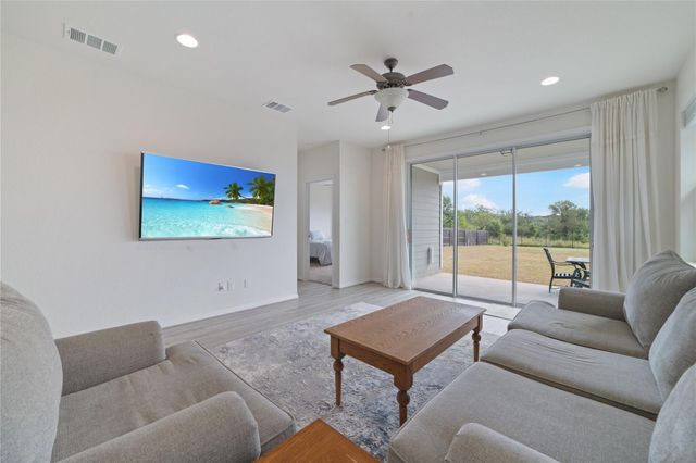 432 Chaste Tree DR, San Marcos, TX 78666