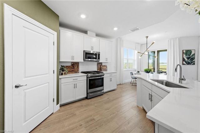 42780 Wildrose CIR 3811, Punta Gorda, FL 33982
