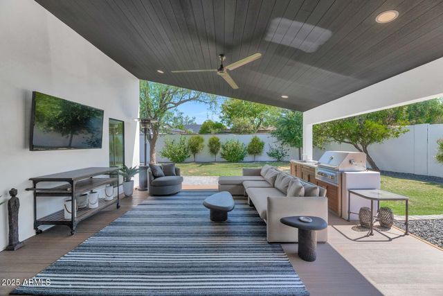 3420 E OREGON Avenue, Phoenix, AZ 85018