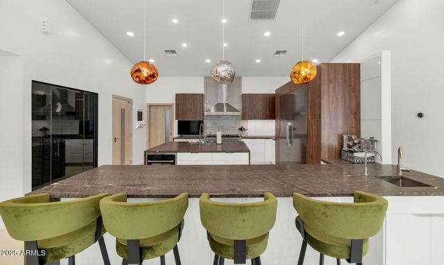 3420 E OREGON Avenue, Phoenix, AZ 85018