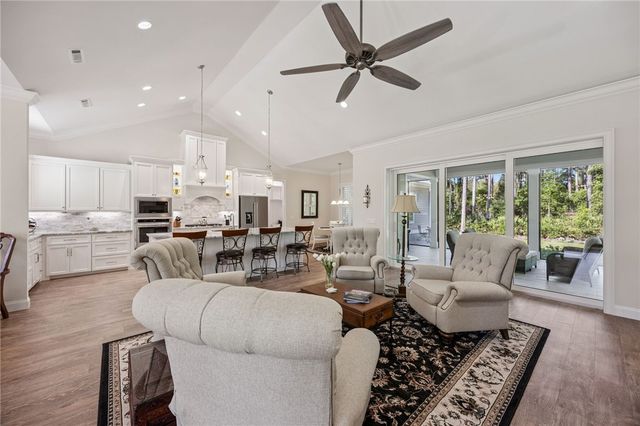 206 Clubhouse Circle, St Marys, GA 31558