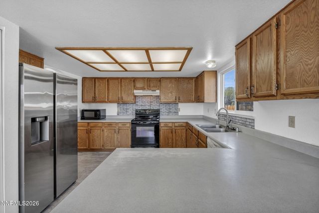 180 Monumental Circle, Spanish Springs, NV 89436