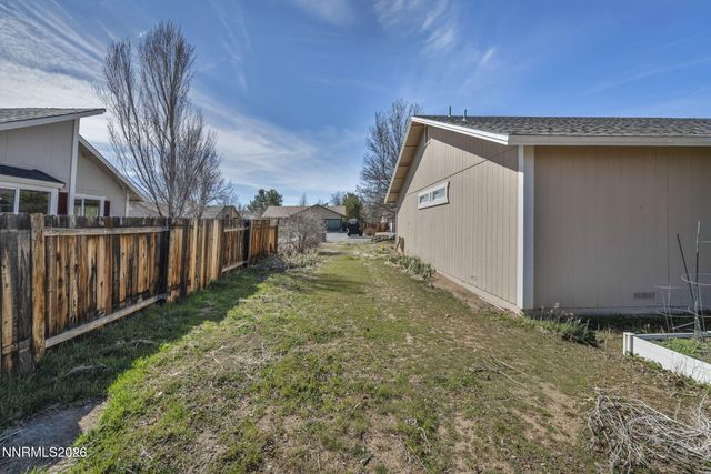 180 Monumental Circle, Spanish Springs, NV 89436