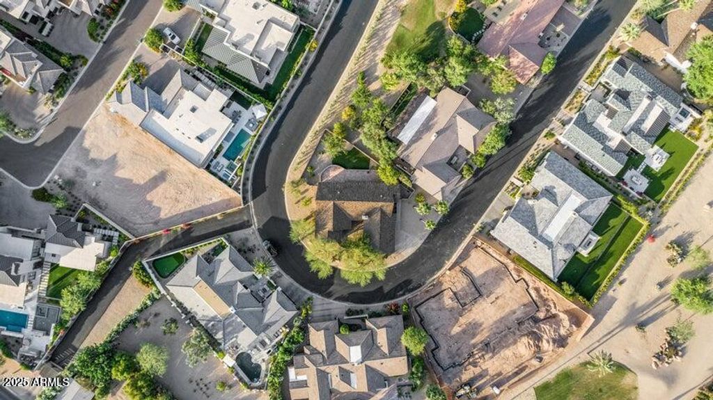 5635 E LINCOLN 34 Drive 34, Paradise Valley, AZ 85253