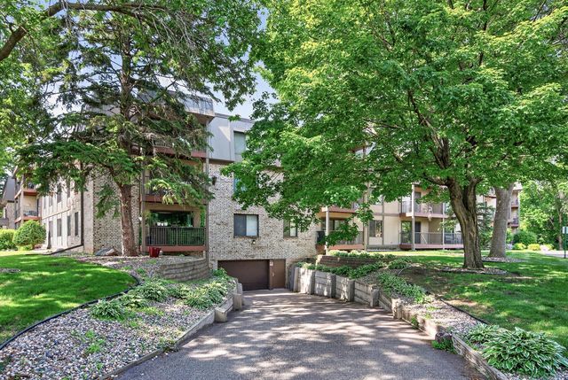 2200 Nevada Avenue S 206, Saint Louis Park, MN 55426