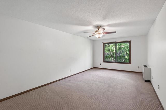2200 Nevada Avenue S 206, Saint Louis Park, MN 55426