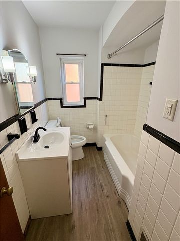 301 Lincoln Ave, Bellevue, PA 15202