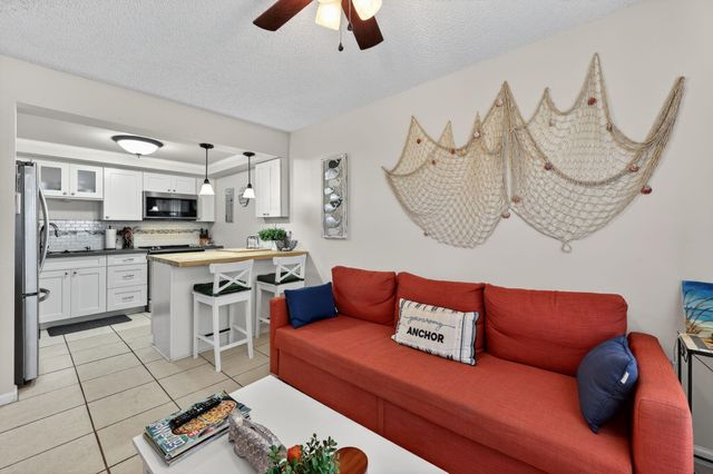 950 S Kanner Highway 603, Stuart, FL 34994