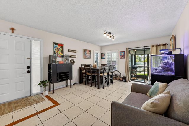 950 S Kanner Highway 603, Stuart, FL 34994