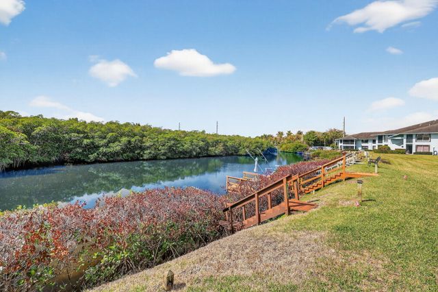 950 S Kanner Highway 603, Stuart, FL 34994