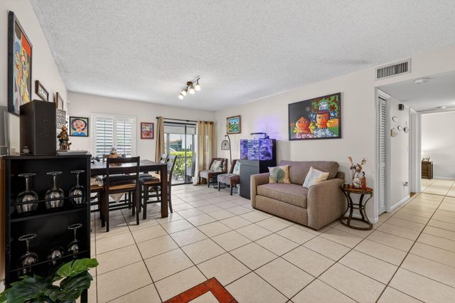 950 S Kanner Highway 603, Stuart, FL 34994