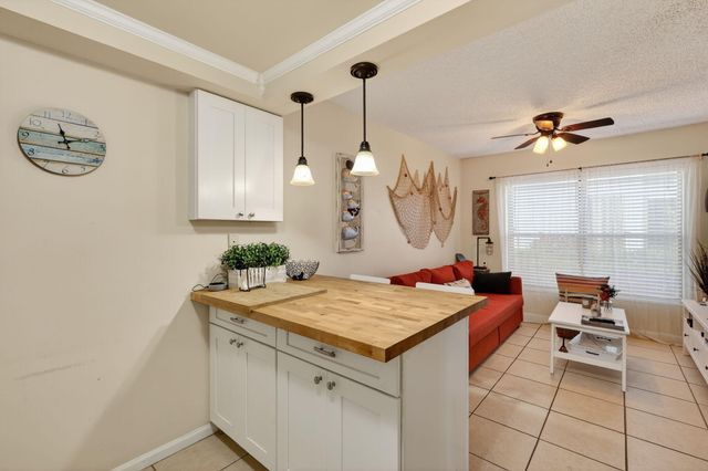 950 S Kanner Highway 603, Stuart, FL 34994