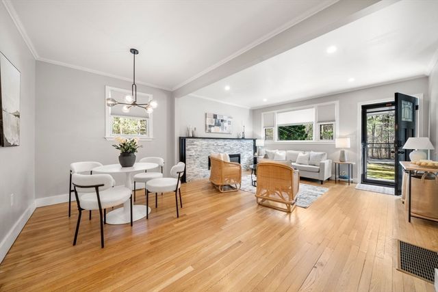 286 North Street, Duxbury, MA 02332