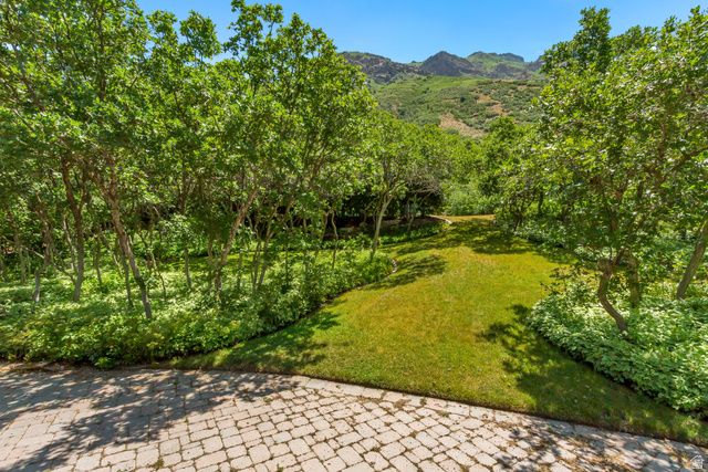 196 S HOLLY DR, Alpine, UT 84004