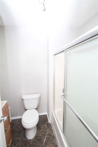 923 S Wine Street, Gainesville, TX 76240