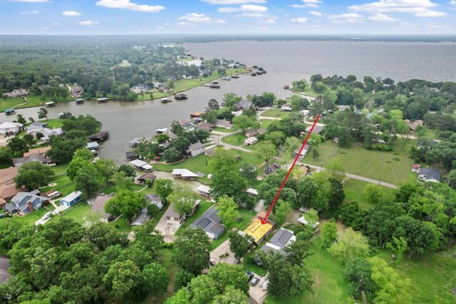 148 Sandpiper Drive, Livingston, TX 77351