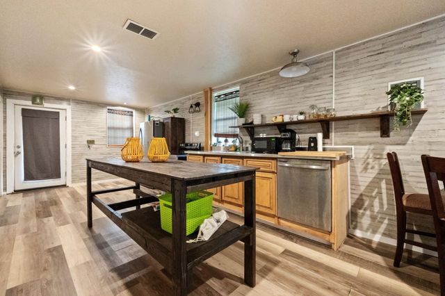 148 Sandpiper Drive, Livingston, TX 77351