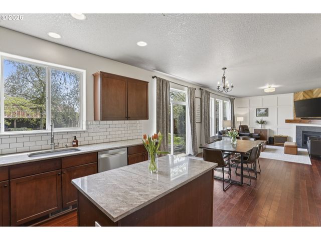 52092 Se 9TH St, Scappoose, OR 97056