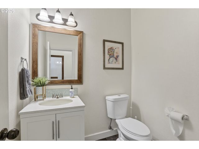 52092 Se 9TH St, Scappoose, OR 97056