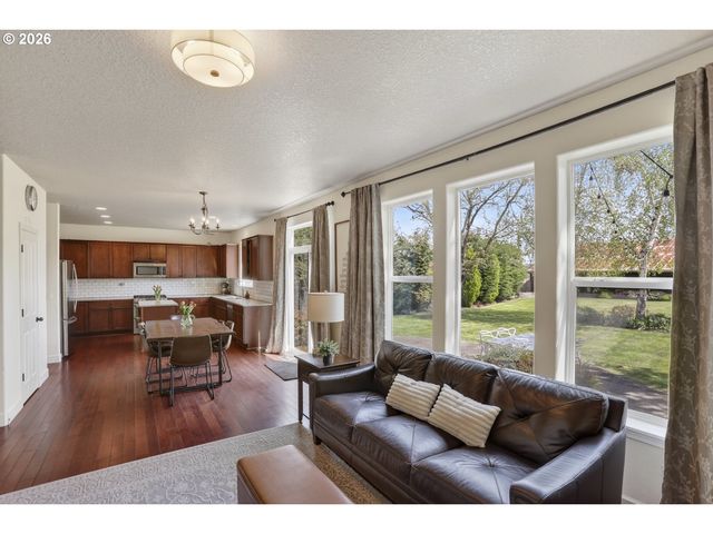 52092 Se 9TH St, Scappoose, OR 97056