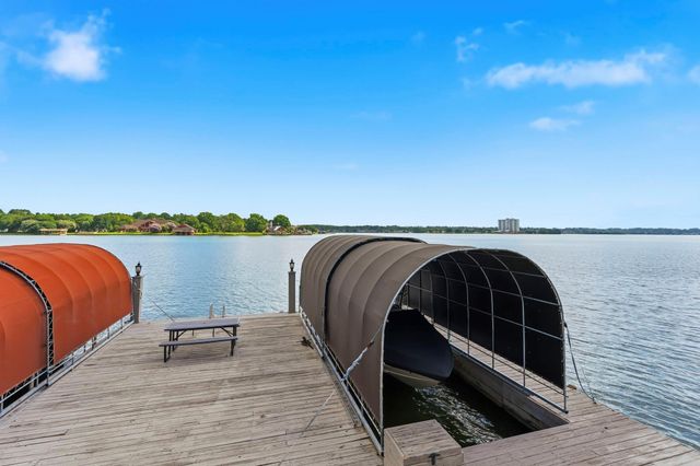 1208 Lake View Drive, Montgomery, TX 77356