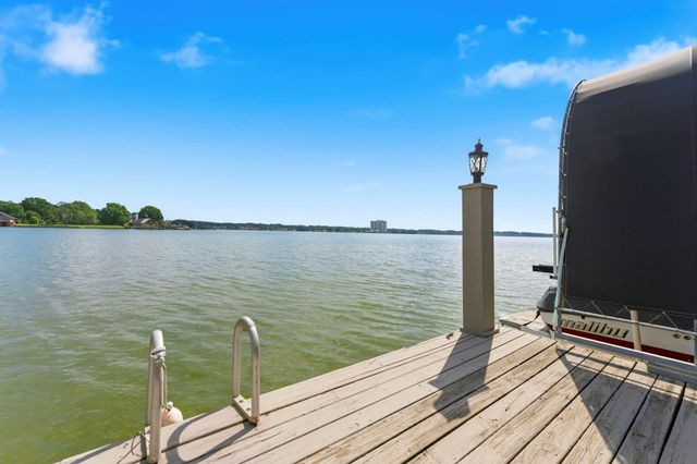 1208 Lake View Drive, Montgomery, TX 77356