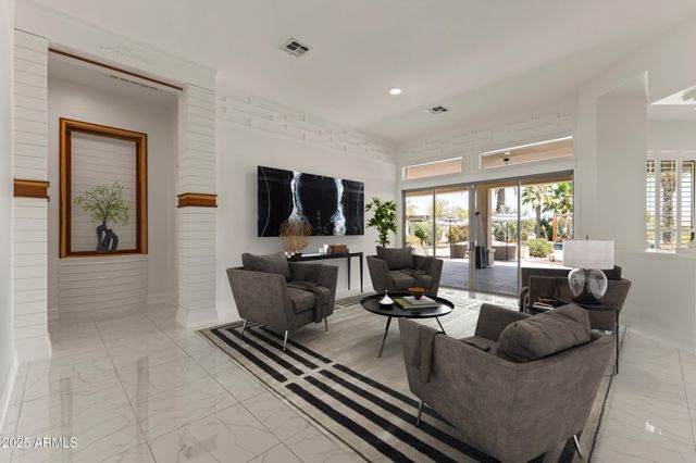 10417 N 180TH Drive, Waddell, AZ 85355