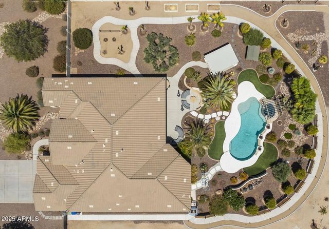 10417 N 180TH Drive, Waddell, AZ 85355