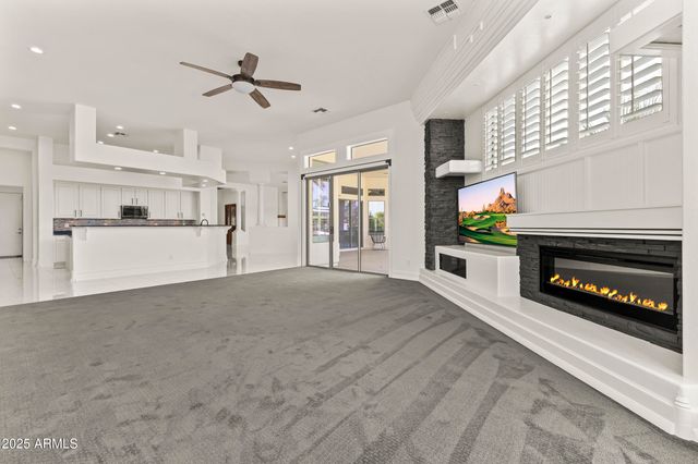 10417 N 180TH Drive, Waddell, AZ 85355