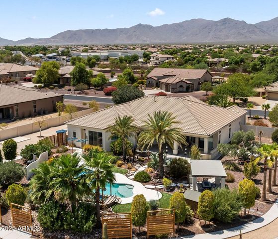 10417 N 180TH Drive, Waddell, AZ 85355