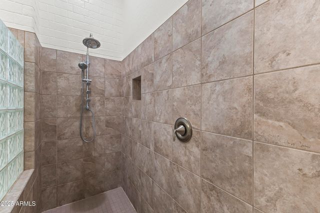 10417 N 180TH Drive, Waddell, AZ 85355