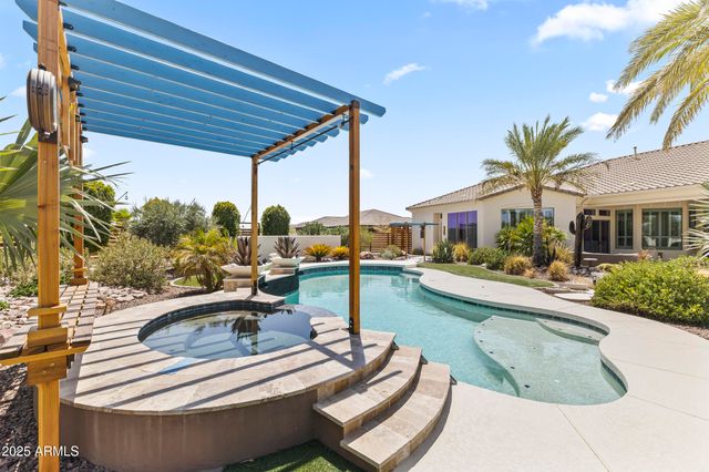 10417 N 180TH Drive, Waddell, AZ 85355