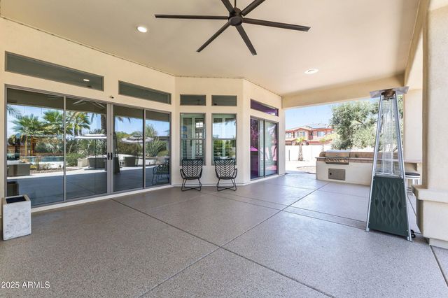 10417 N 180TH Drive, Waddell, AZ 85355