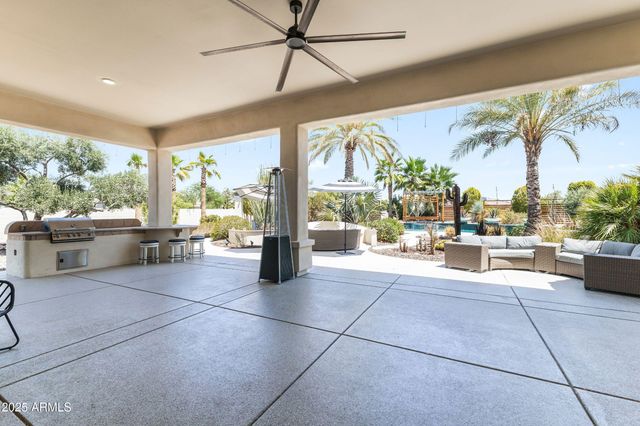 10417 N 180TH Drive, Waddell, AZ 85355