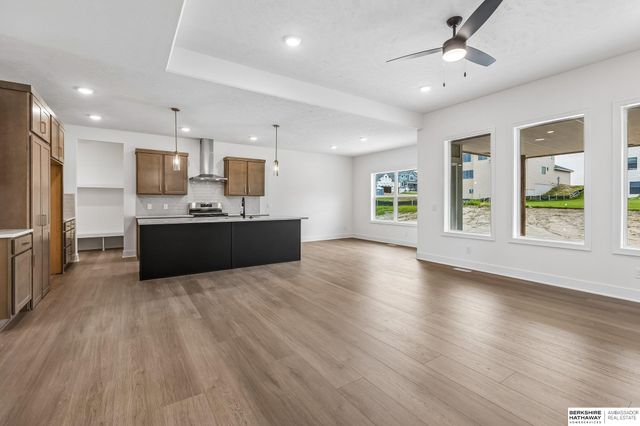 6227 N 210th Street, Elkhorn, NE 68022